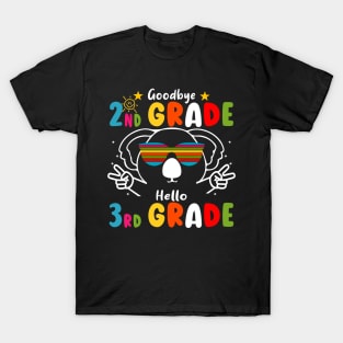 Goodbye 2nd Grade Graduation Hello 3rd Grade Last Day Of School koala T-Shirt